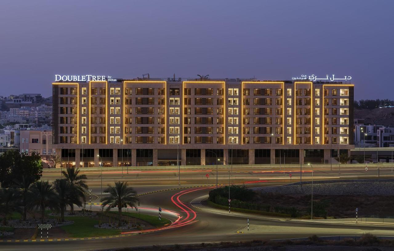 Doubletree By Hilton Muscat Qurum Extérieur photo